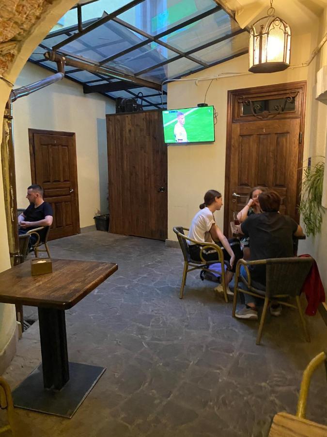 Апартаменти Королівські На Вулиці Лесі Українки 19 Lviv Exteriör bild