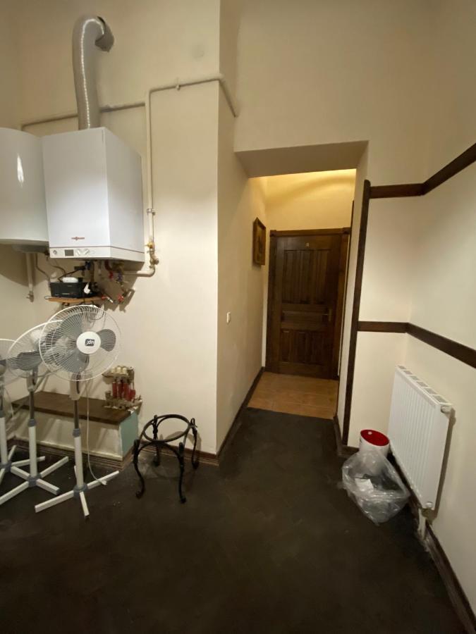 Апартаменти Королівські На Вулиці Лесі Українки 19 Lviv Exteriör bild